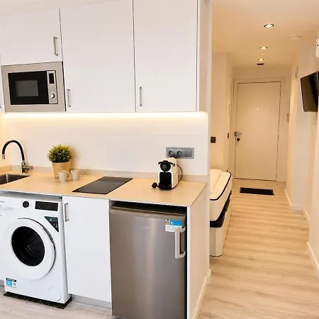 Winahost Primera Linea De Mar Empuirabrava Apartment